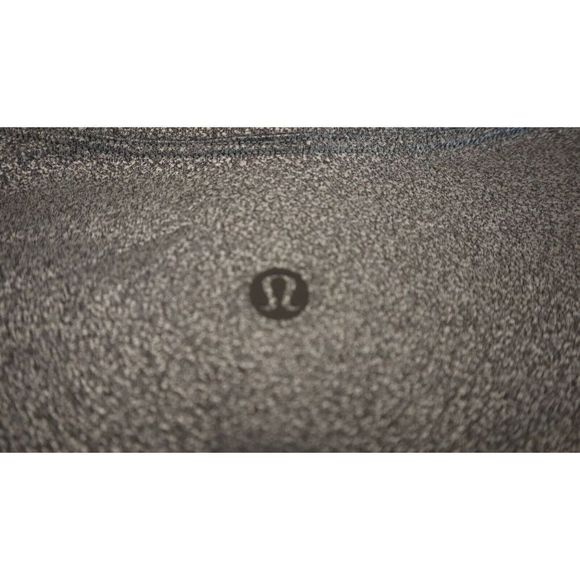 Lululemon Athletica Women's Size 6 Gray Metallic Long Sleeve Shirt - Picture 5 of 9